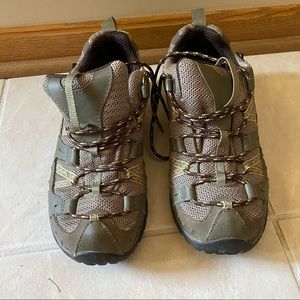Merrill hiking shoes